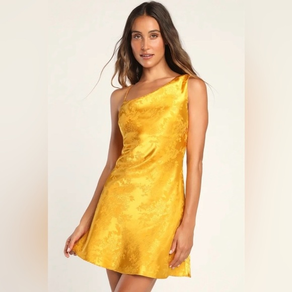 Lulu's Yellow Satin Floral Print Asymmetrical Cowl Neck Mini Dress Size M - Picture 2 of 13